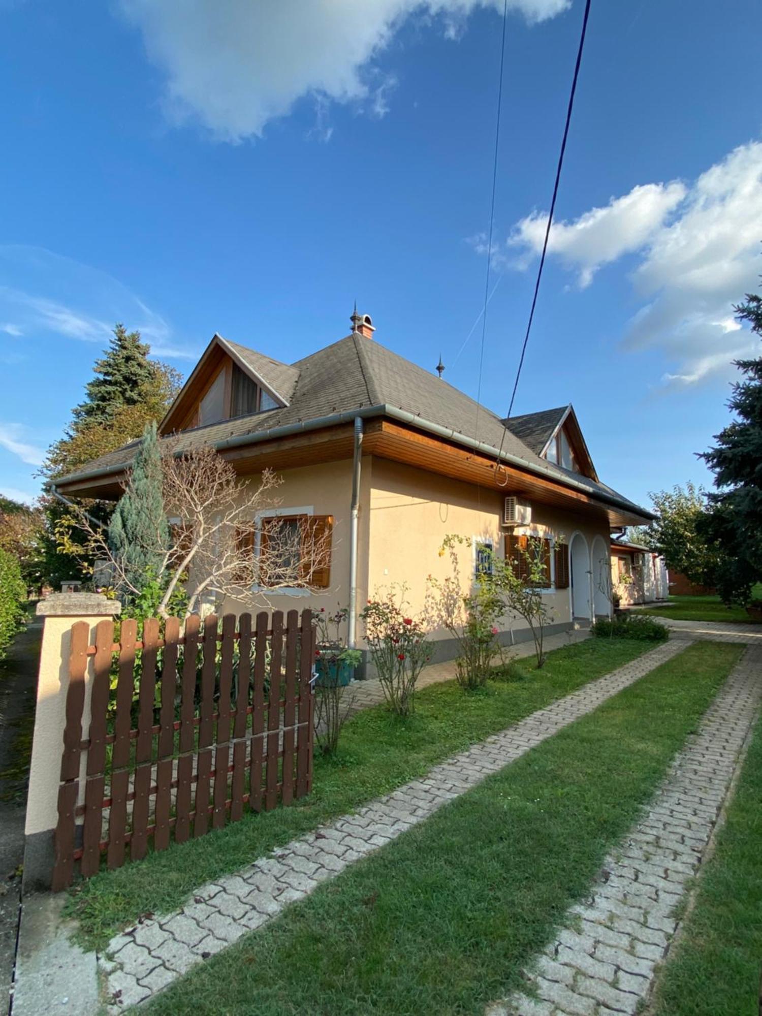 Varga Apartman Balatonberény Kültér fotó